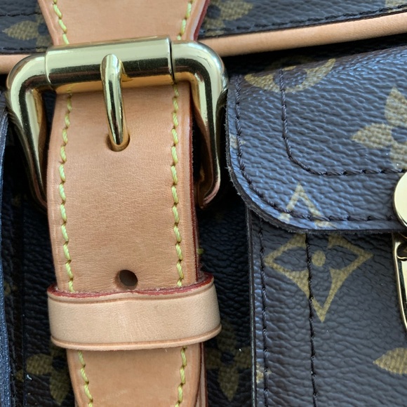 RARE RETIRED LV HUDSON PM - Picture 3 of 16